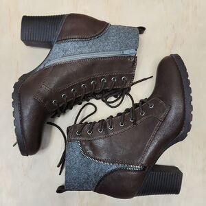 Kelly & Katie Kaiman Brown Gray Lace Up Heel Boots Leather Textile Women 7.5 Zip